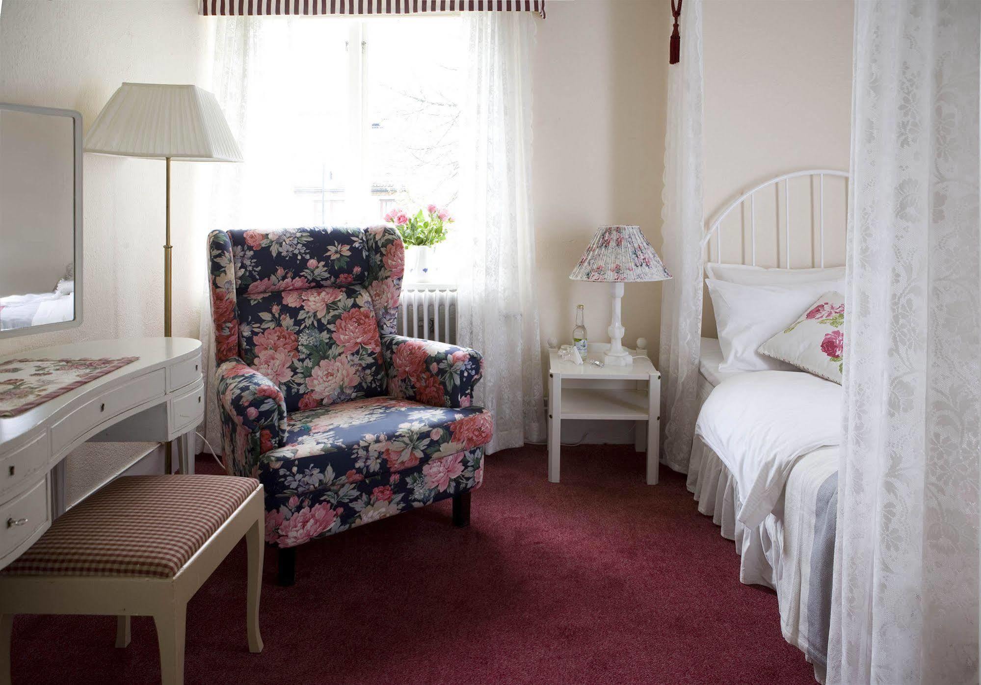 Hotell Bla Blom Gustavsberg Kültér fotó